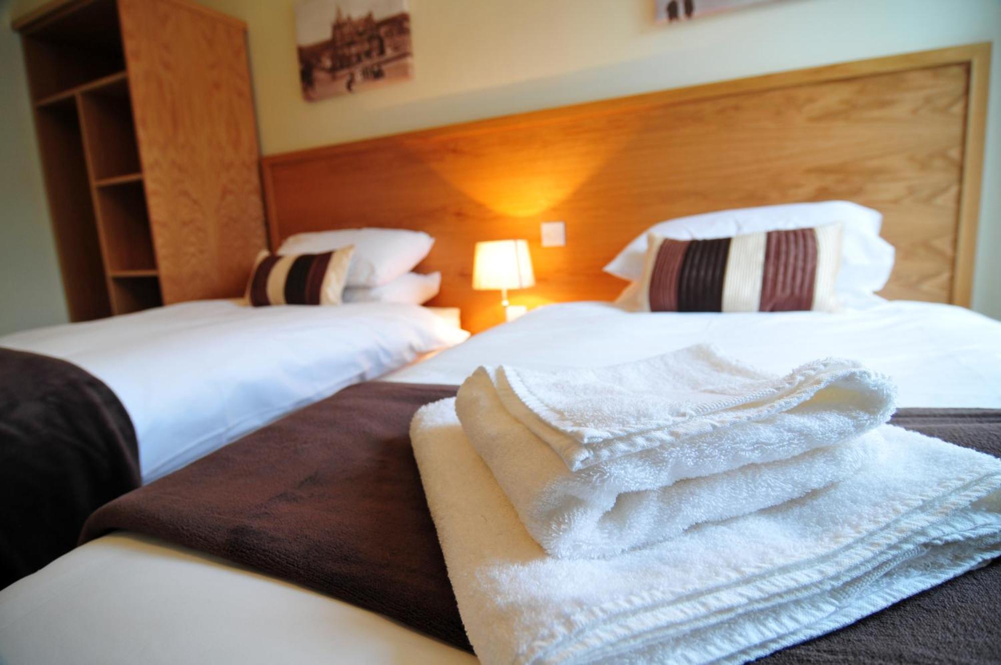 Schiehallion Hotel Аберфелди Экстерьер фото